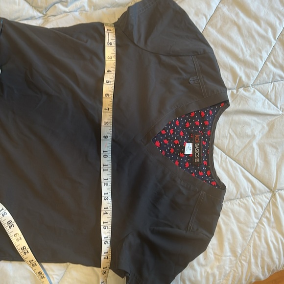 Koi scrub top - Picture 4 of 4